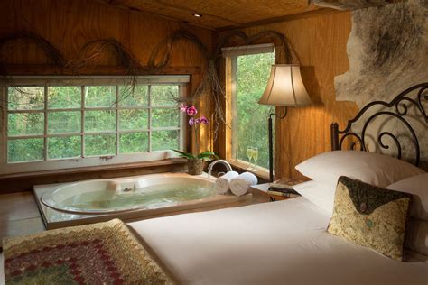 romantic hotel with jacuzzi in room